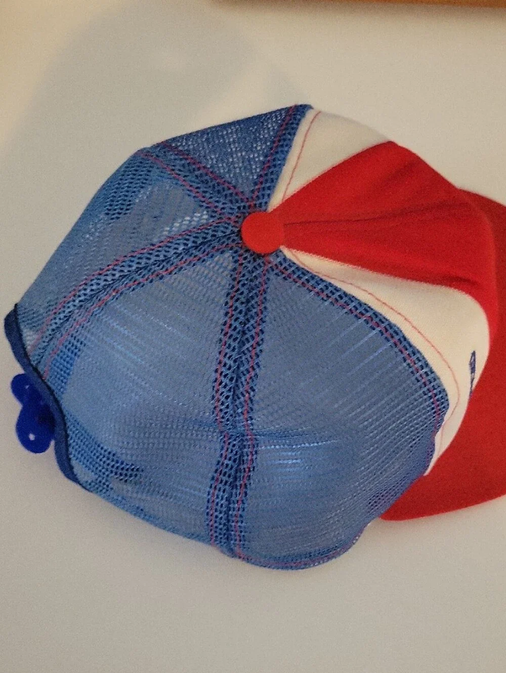 Rare Vintage 1980's Buffalo Bills Red & Blue Mesh Snapback Hat